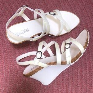 KENNETH COLE ~ WEDGE SANDALS